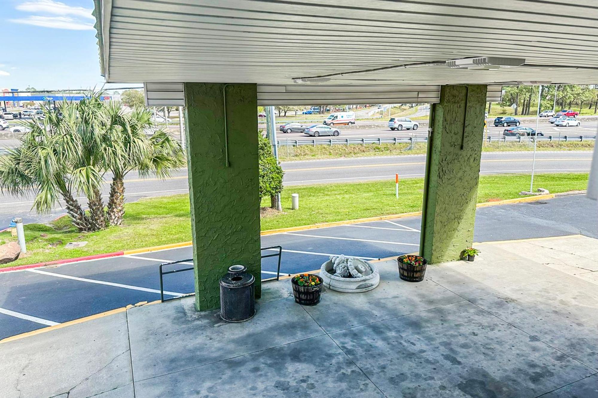 Oyo Hotel Mobile, Al I-65 At Airport Blvd Exterior foto